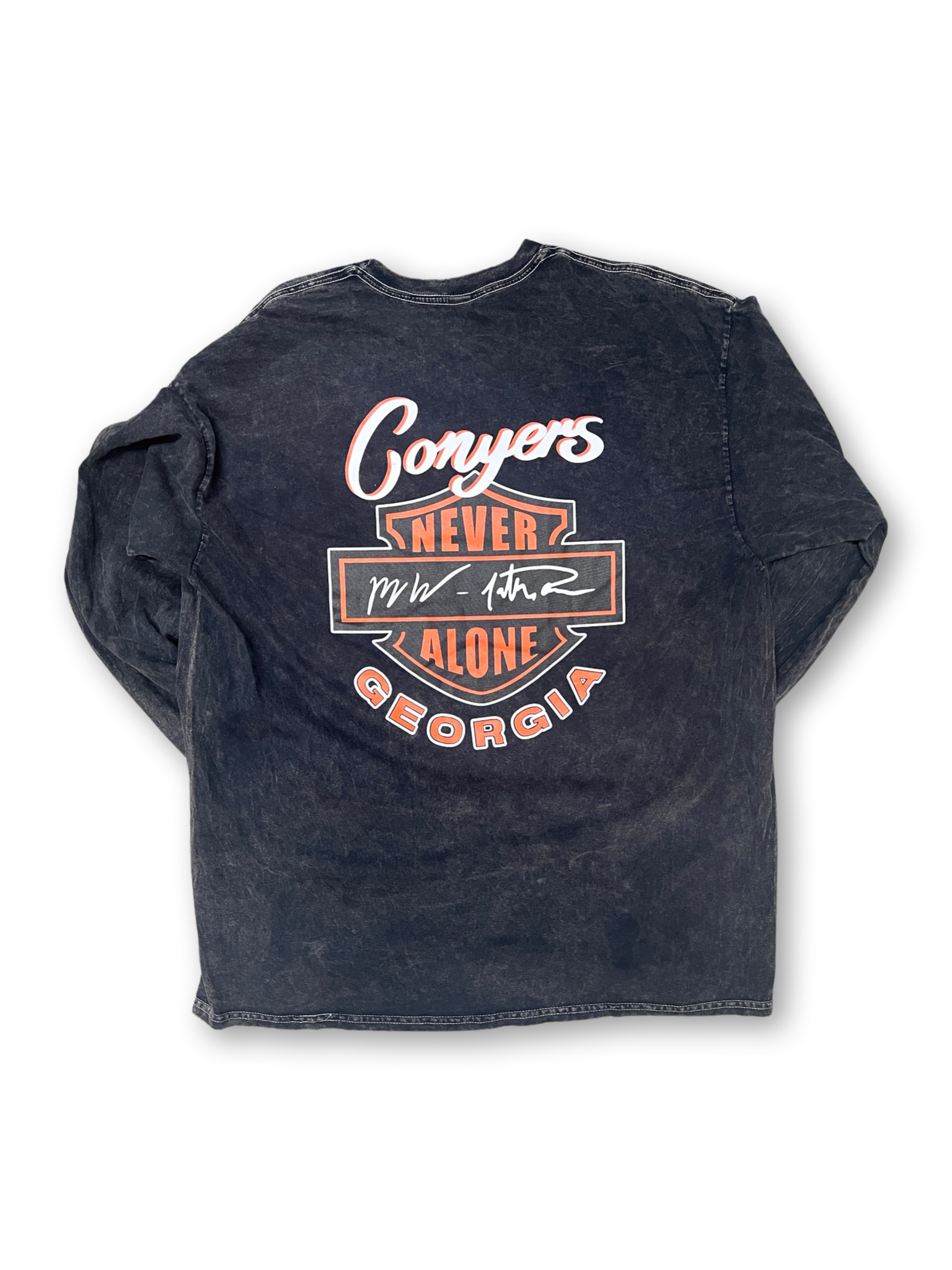NEVER ALONE IN CONYERS LS TEE